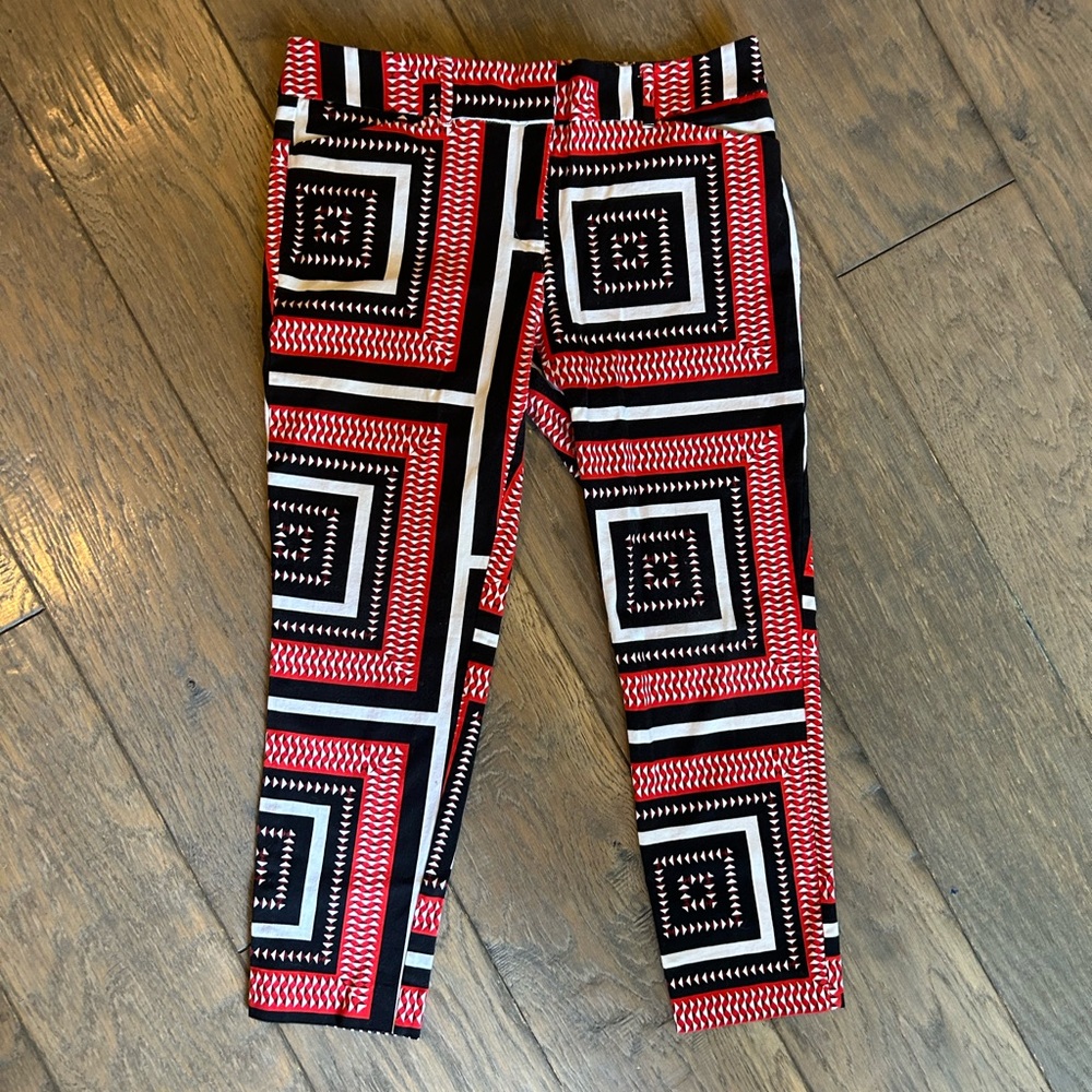 7th Avenue Design Studio Stretch Pants Pattern Red Black White 12